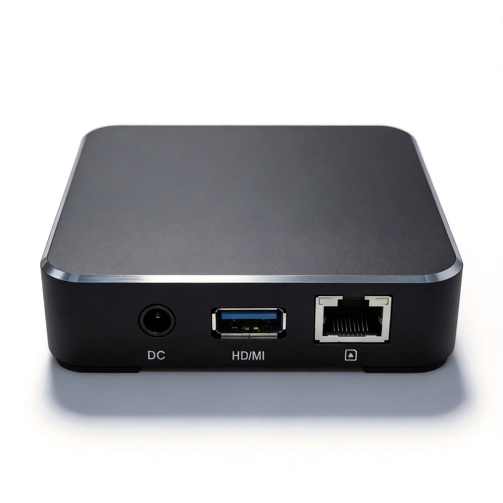 AIbox 接口细节：DC 电源、HDMI、千兆网口